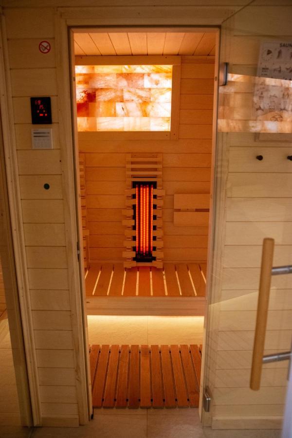 Sauna Studio Near Centre/Airport Prague Exterior photo