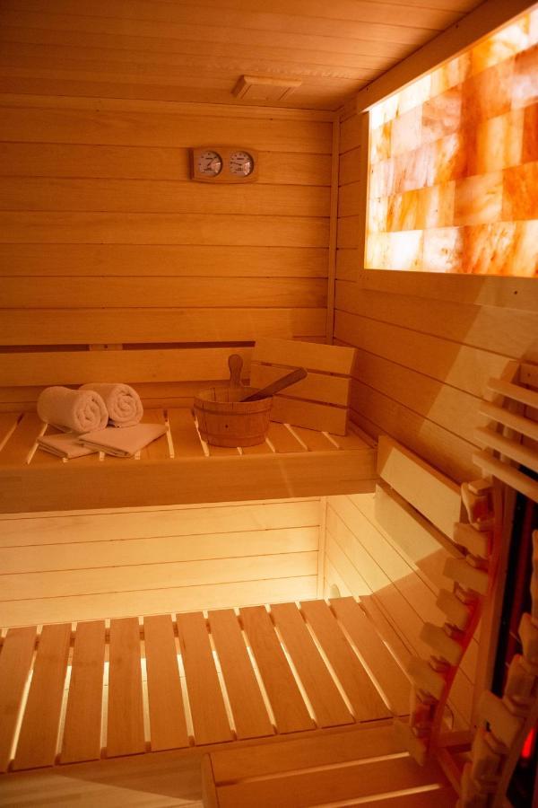 Sauna Studio Near Centre/Airport Prague Exterior photo
